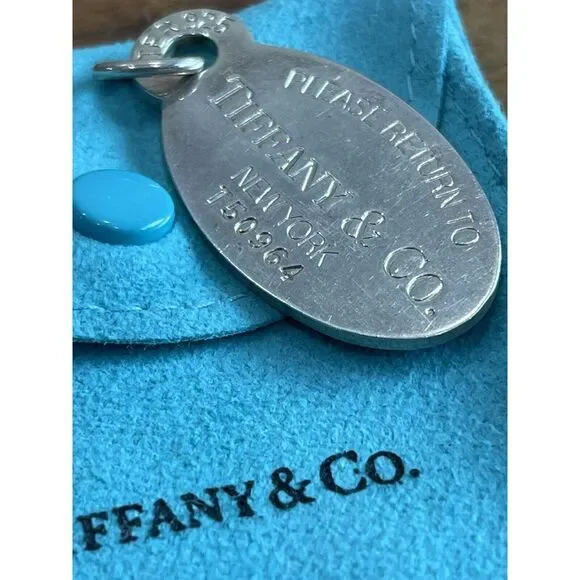 Tiffany & Co Please Return To Sterling Silver 925 Oval Tag Charm Pendant - Picture 8 of 8